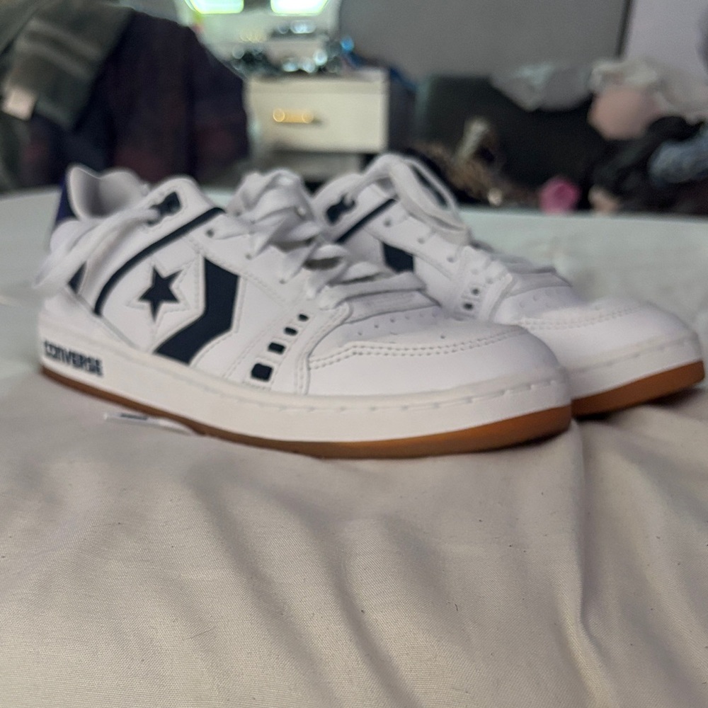 Converse Women’s White and Black Star Sneakers